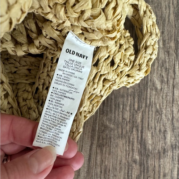 NWOT! Old Navy Straw-Paper Crochet Tote Bag - Elegant Cream Woven Tote Bag - Picture 2 of 5